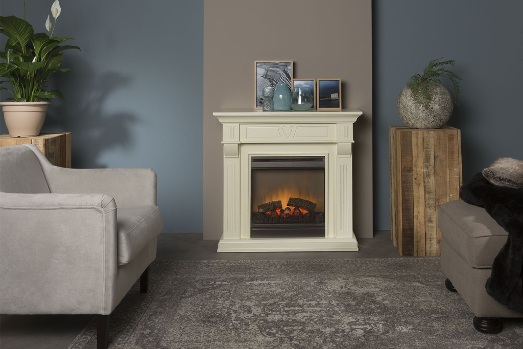 Beethhoven_gannon_1500x1000_int.jpg Beethhoven_gannon_1500x1000_int.jpg